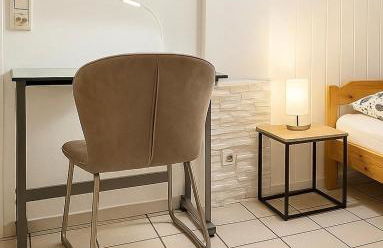 Ferienwohnung , ruhig gute Messe Anbindung,Parkplätze & Top- öffentliche Verkehrsmittel zur City und Messe - Foto 6