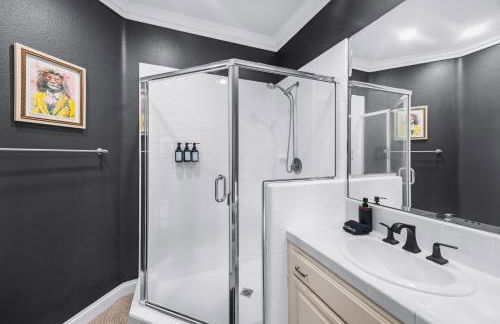 Modern Hilltop Retreat - Foto 8