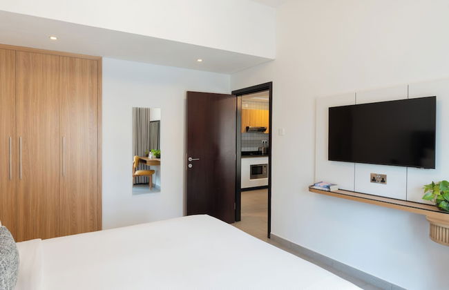 Citadines Metro Central Dubai - Photo 25