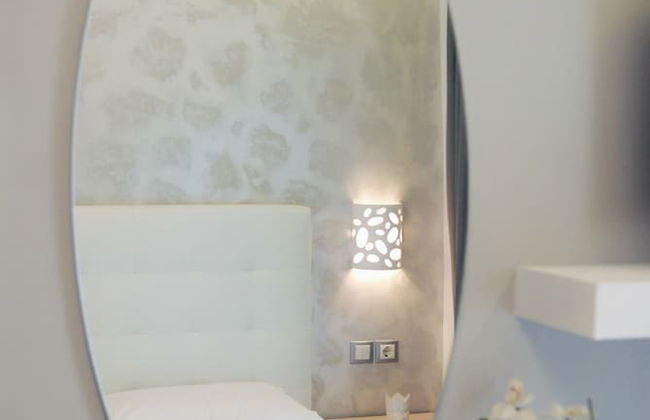 Litsa Apartments - Photo 2