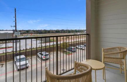 Landing Stylish 1BD Pool Gym - Foto 12