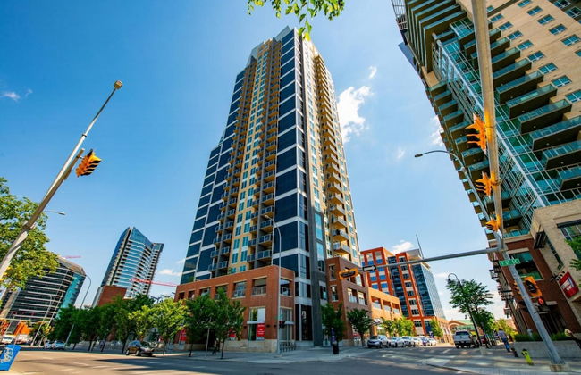 Modern Calgary Apartments - Calgary 1320 1St SE 1503 P4 2Bd 2bath - Photo 6