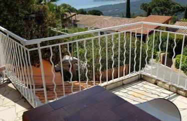 Villa mit großartigem Panoramablick auf das Meer und direkt am Pool - Foto 11