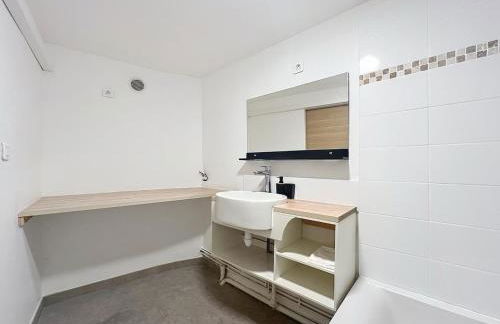 Charmant T2 Oullins centre avec terrasse - Foto 3