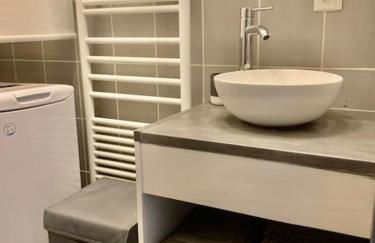 Lumineux et cosy, 2 mn gare, 2mn Muse, 5mn centre - Foto 5