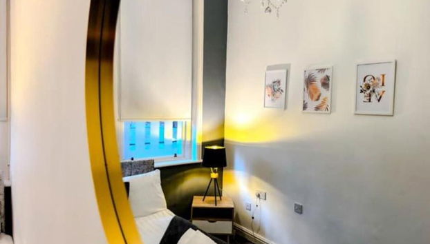 Captivating 2-bed Apartment in Liverpool - Foto 3, Habitación