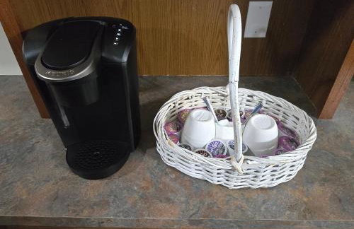 Newly Renovated Historic 6-Bedroom Manor, Where Timeless Elegance Meets Modern Luxury - Foto 49