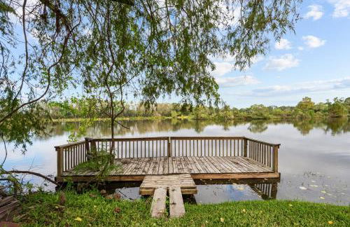 Woodlands Area Lake View Retreat - Foto 46