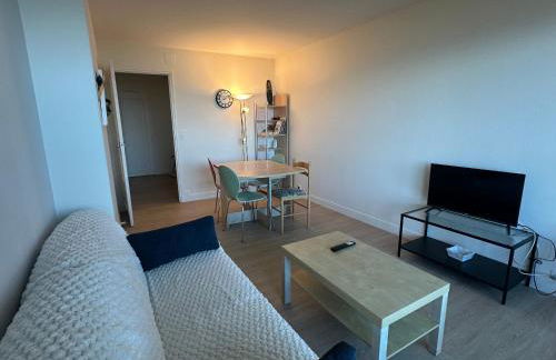 Appartement Varaville: Face à la mer avec loggia et parking privé, 4 pers. - FR-1-487-306 - Foto 11