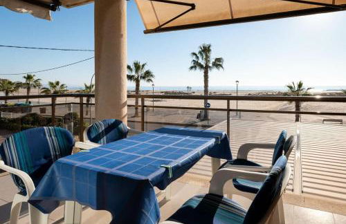 AT118 Front view beach, pool, airco, wifi, parking - Foto 2