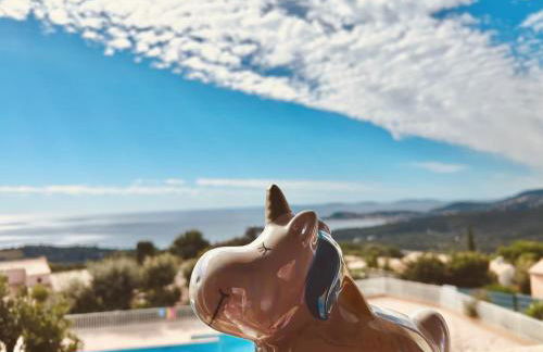 STUDIO POOL HOUSE 2 ETOILES VUE MER PANORAMIQUE AMAZING SEA VIEW WIFI LINGE LINEN INCLUS AIRCONDITIOn - Foto 7