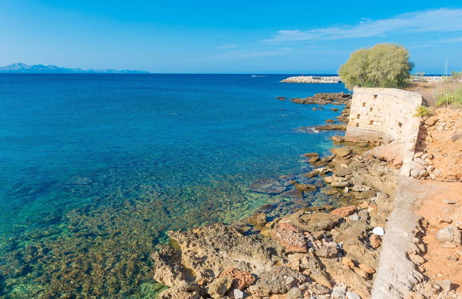 Vila Ca Shermano in Urbanitzaci Montferrutx - Photo 8