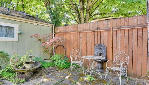 Cozy Portland Studio with Electric Fireplace - Foto 3