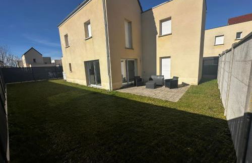 Maison individuelle parking privé et gratuit - Foto 4