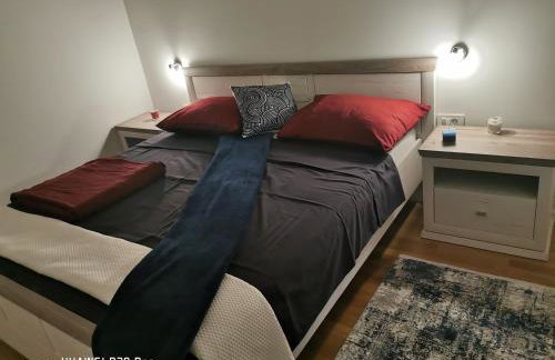 CITY CENTER PEARL #new#free reserved parking in garage elevator direct access#business and pleasure#city view&balcony&sunny&cafes&markets&tram#city center#working room#2 toliets#2 bedrooms - Photo 57