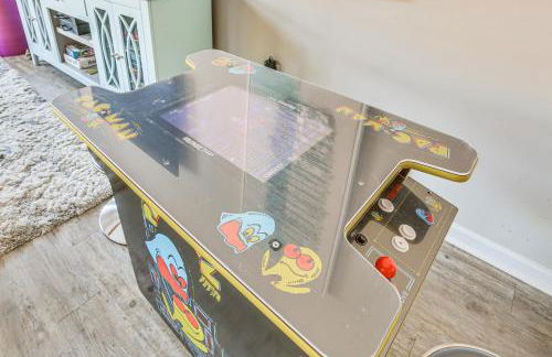 Fenced Yard and Ping-Pong Table Spacious Graham Gem - Foto 9