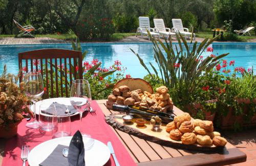 Charming Villa in Maida With Pool & Garden - Photo 55