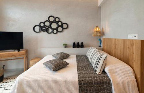 Petalo Suites - Photo 82