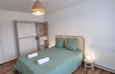 Maison familiale - 10pers - 3 étoiles - lumineuse et cosy - draps et serviettes inclus - parking - La Torche 9 min - Foto 18