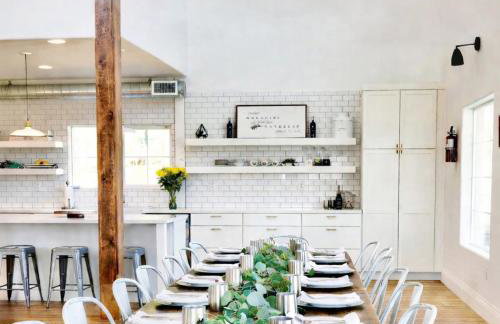 Ask about the 100 Dollar Taco Caterer for 10 and Free Wine Tickets - Foto 77
