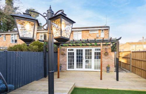 Hogwarts Hideaway Themed Property - Foto 13