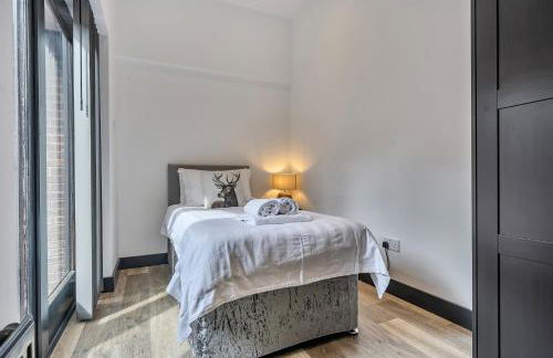 The Annex - Photo 17