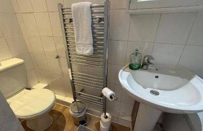 Modern 2-Bed Apartment Paddington Stay Sleeps 5 - Foto 7