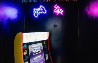 Bahnhofsnahe 9 Zimmer 200QM PS5 für Familien & Firmen - Foto 3