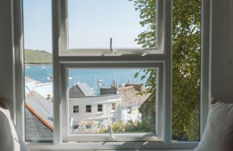 Stunning High Street Townhouse With Sea Views & Parking at 'Tide View Townhouse' - Foto 17