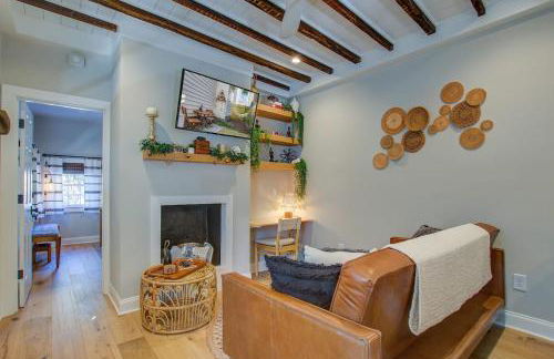 Historic 1880s Freeman Cottage Walk to King St - Foto 6