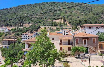 Heirlooms and Halos - Foto 15