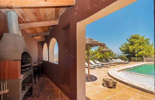 Preciosa villa con gran piscina y fabulosas vistas - Photo 31