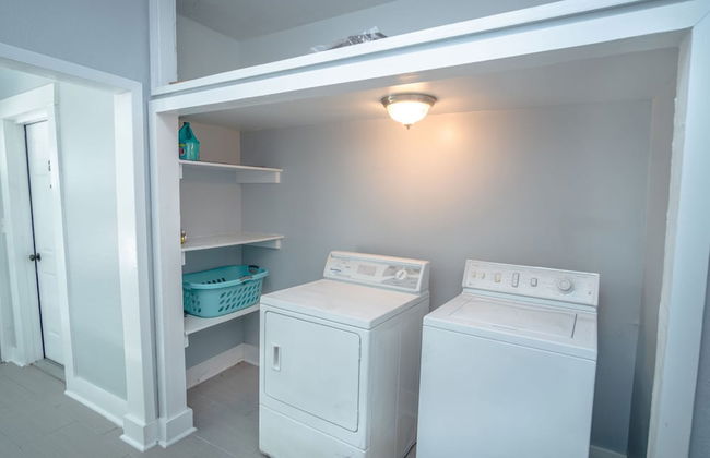 Stunning 2br/1ba Historic Pad Few Steps Downtown - Foto 21