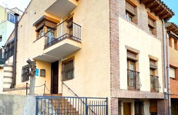 VUT Casa Orrios, en el centro de Alcañiz. - Photo 1