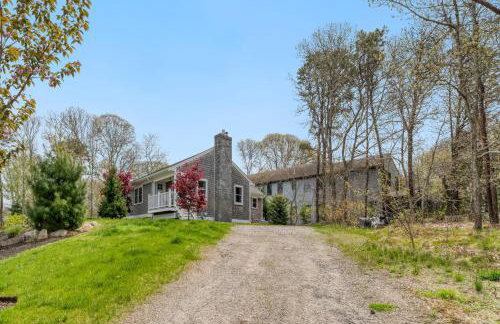 Studio with Deck by Leavetown Vacations - Foto 14