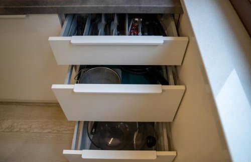 Wola Apartment - 9th Floor, Parking & Balcony - by Rentujemy - Foto 17