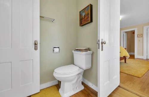 Sugar Maple Farm near Acadia - 5 Bedrooms, 5 Beds with FirePit and Large Deck - Foto 45