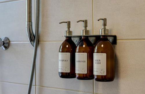 “The Sleepers Cottage” 2-6 people w/ free parking - Photo 33