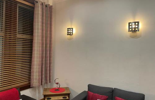 Quirky Cottage Central Bathgate - Foto 7