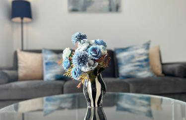 Super Cozy I Sleeps 3 I Fast Wi-Fi I Self Check-in I Free Parking I LongTerm Rates Available - Foto 7