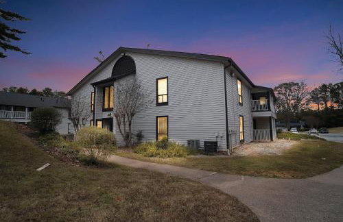 Lovely 2BR with warm, modern feel - Foto 16