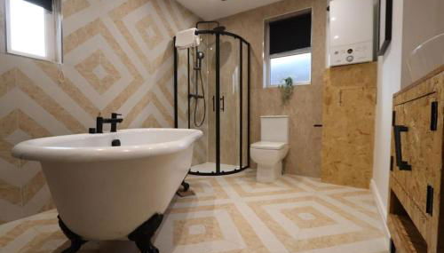 Park Mount Residences - Luxury 3 Bedroom Flat In Leeds With Free Parking - Foto 4, Shower