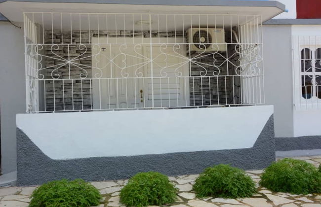 Aparthotel in Banes - Photo 19