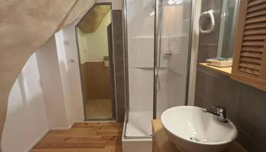 La Fleurine in Mostuejouls, Gorges du Tarn - Photo 5