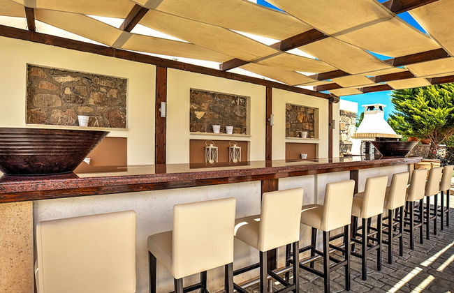 Spacious Villa with Private Pool & Outside Bar near Sea in Sisi - Foto 20