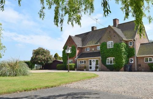 New Inn House - Photo 2