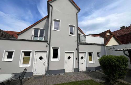 2 Schlafzimmer, Offene Küche, Balkon und Terrasse - moderne 90qm in ruhiger, zentraler Lage - nur 500m bis zum Strand - Foto 26