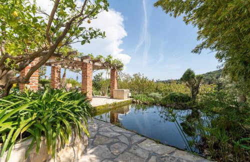 Aurora Lukorana - Photo 42