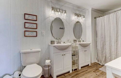 Stay in a Historic Gold Mine Town w/Mountain Views - Foto 6