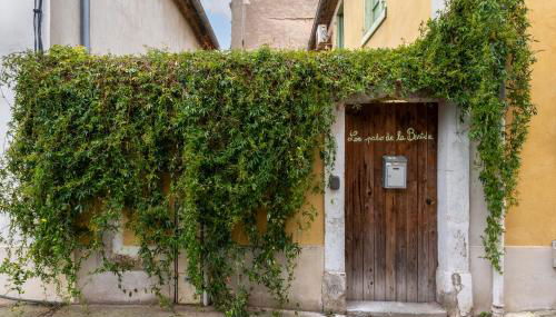 Le Patio de la Bastide avec Terrasse & Netflix - Quartier paisible - Foto 2